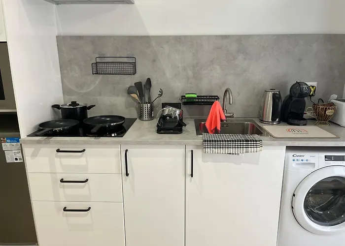 Quiet Room In A Park Close To The Sea & Beach & Subway No-4