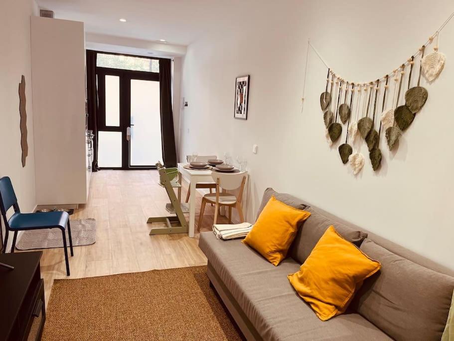 Quiet In A Park Close To The Sea & & Subway No-4 Apartamento Valencia